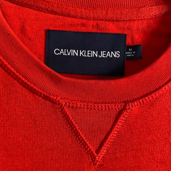 Calvin Klein - Crewneck Sweatshirt in Red - Picture 3 of 4